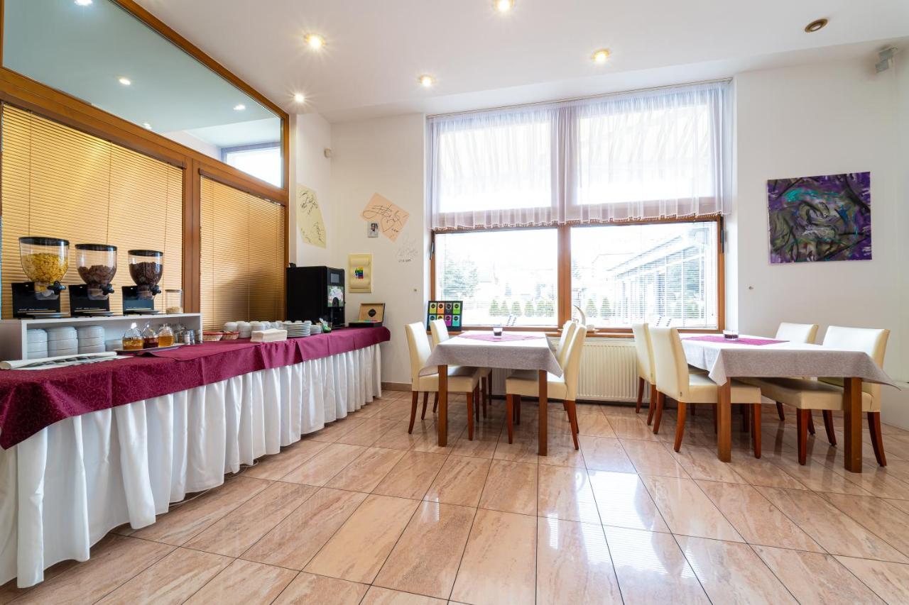 Hotel Artin Bardejov Exterior foto