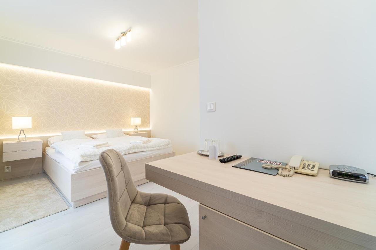 Hotel Artin Bardejov Exterior foto